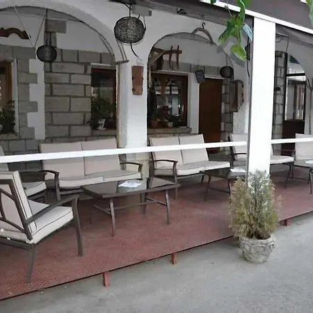 El Batan 37 Personas * Tolède